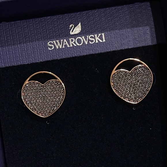 Beautiful Swarovski earrings - Picture 2 of 2